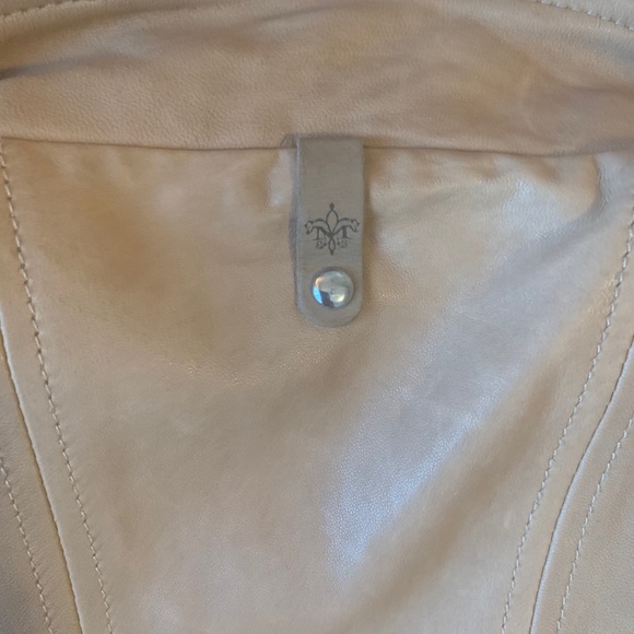 Mackage jacket - Picture 8 of 11